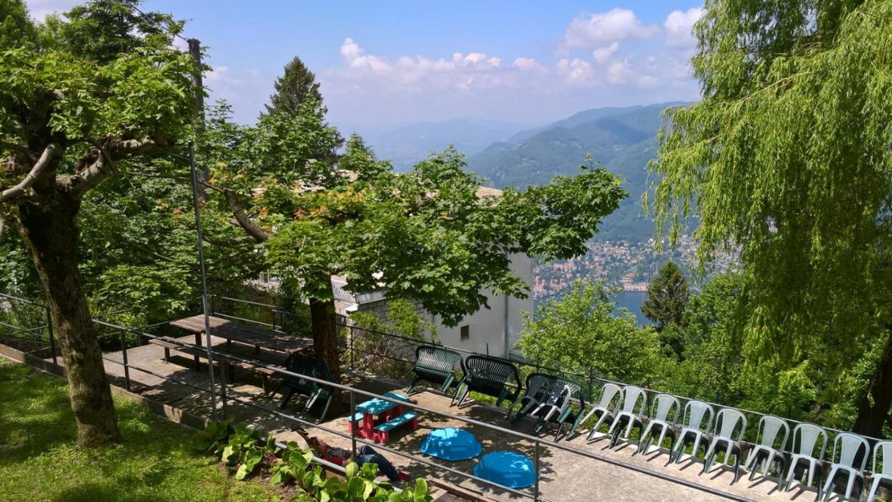 Capanna C.A.O. Hotel Brunate Exterior photo