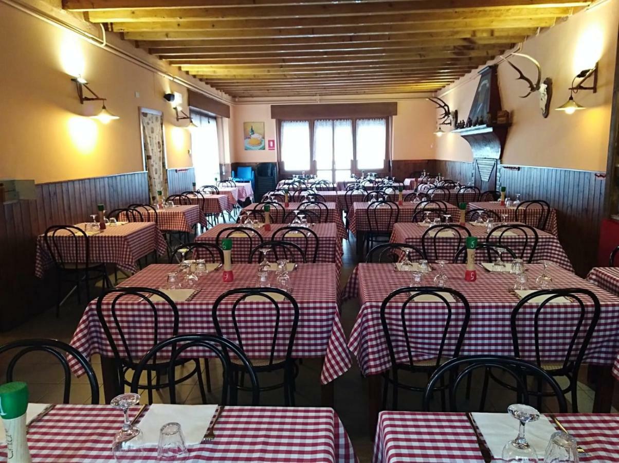 Capanna C.A.O. Hotel Brunate Exterior photo
